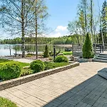 Kaivopuisto By Interhome Lemmetynkulma