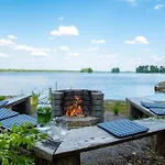 Сasa de vacaciones Kaivopuisto By Interhome *