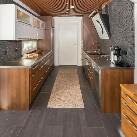 Kaivopuisto By Interhome بيت للعطل *