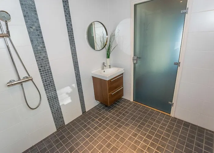 度假居 Kaivopuisto By Interhome *